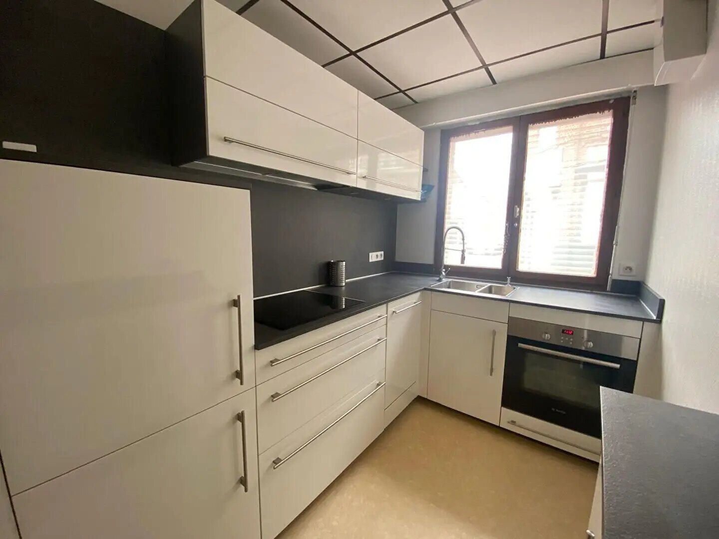 Appartement à louer, 39m², Loos
