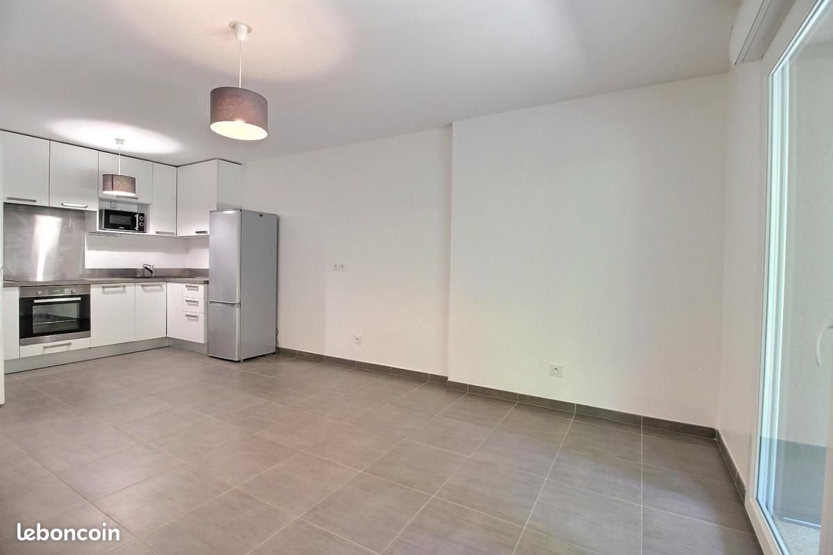 Appartement à louer, 42m², Bossey