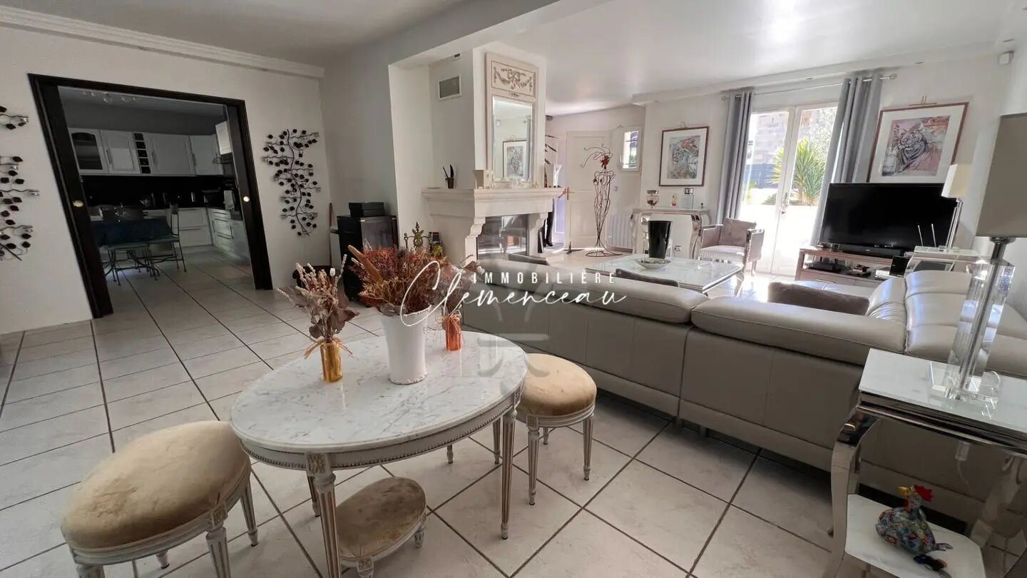 Maison à vendre, 265m², Médan