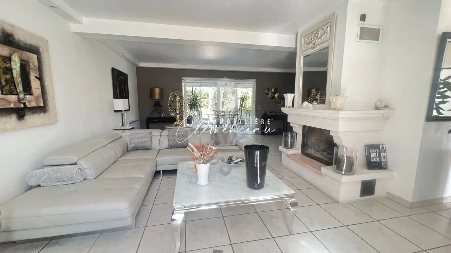 Maison à vendre, 265m², Médan