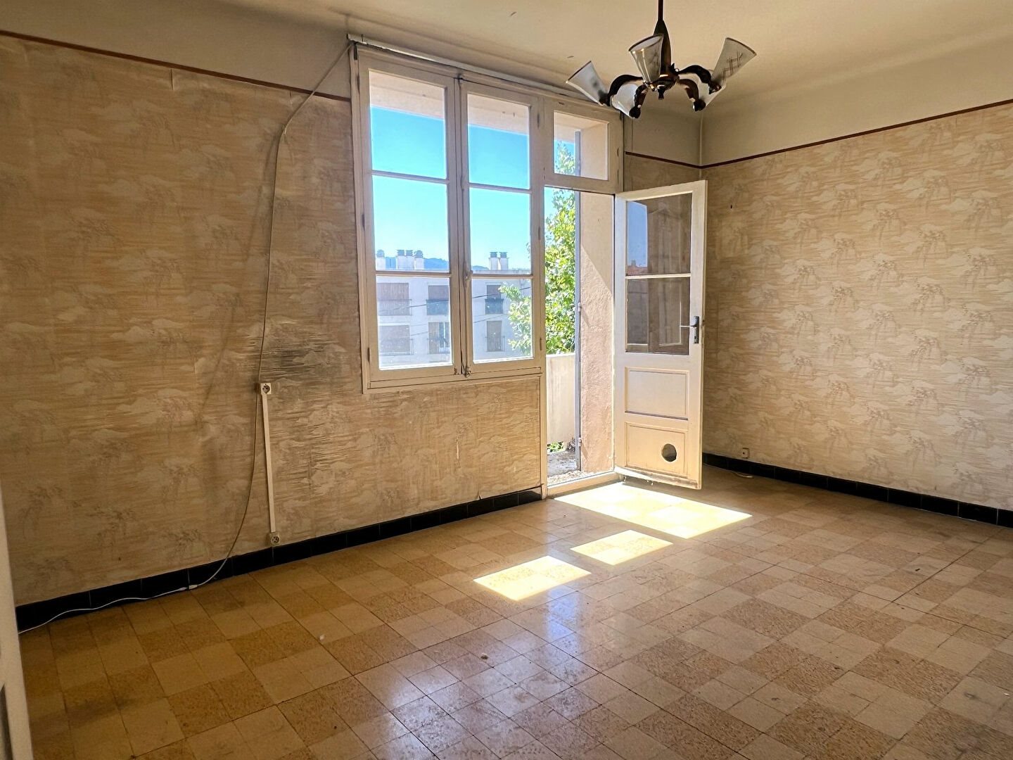 Appartement à vendre, 64m², Aubagne