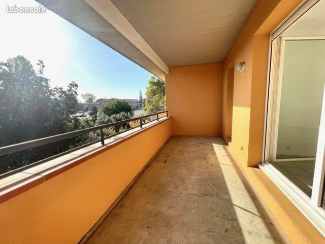 Appartement à louer, 64m², Saint-Jean