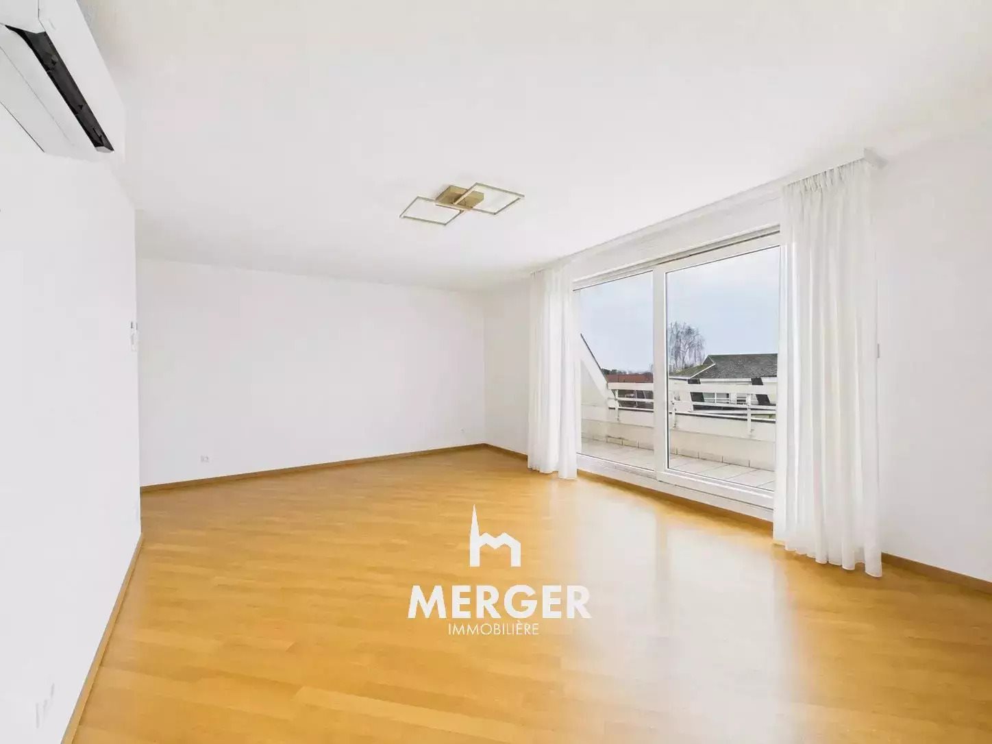 Appartement à louer, 75m², Mittelhausbergen