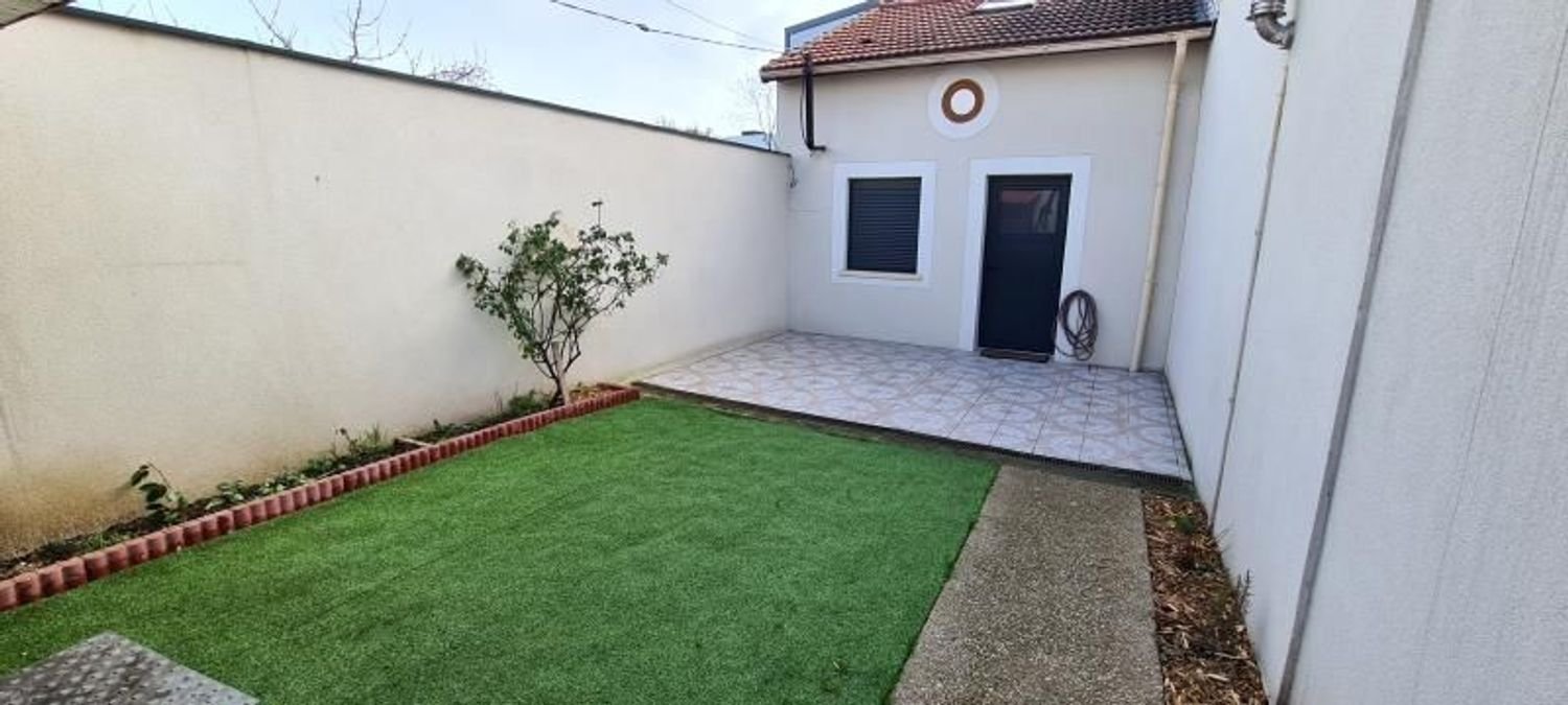 Maison à louer, 67m², Nanterre