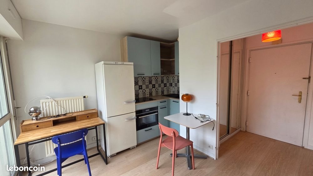 Appartement à louer, 18m², Châtillon