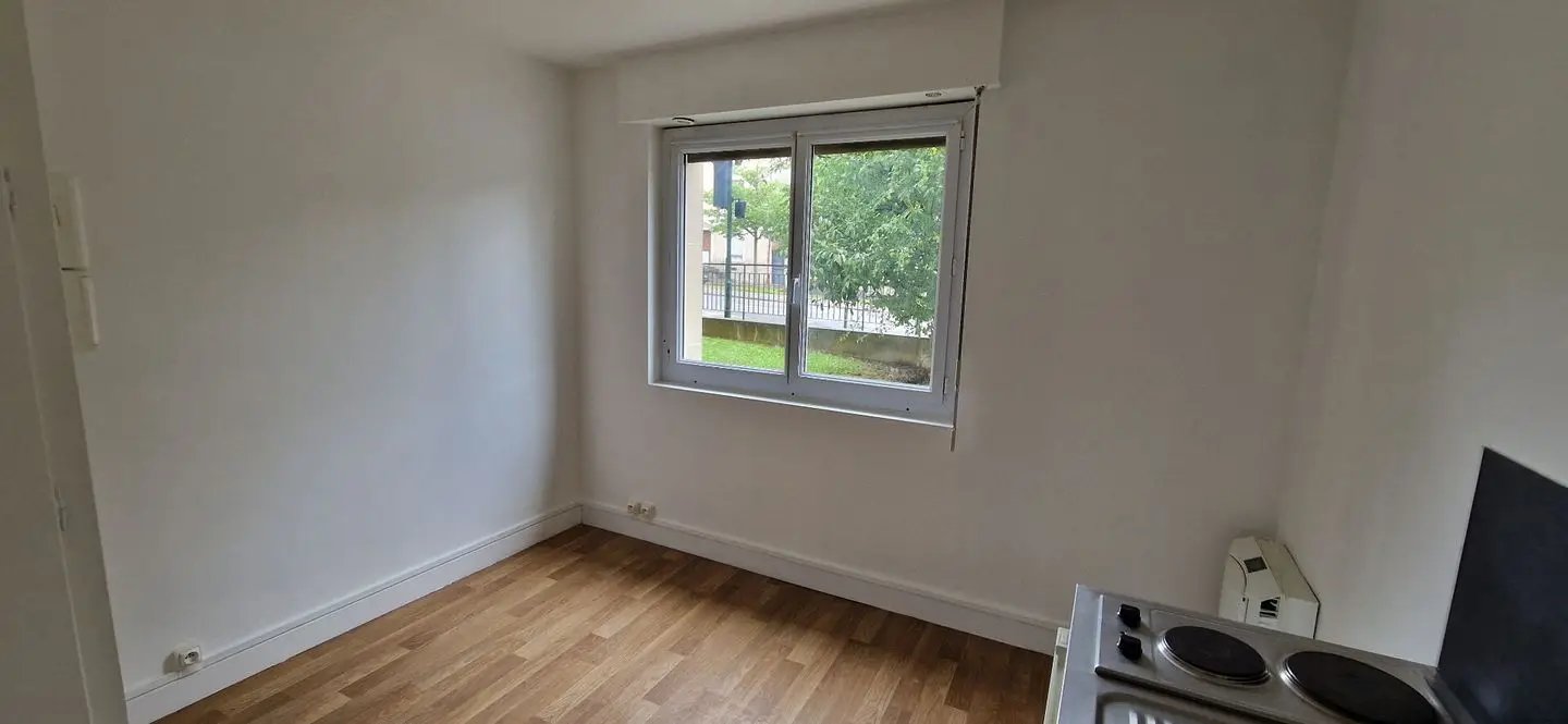 Appartement à louer, 11m², Clamart