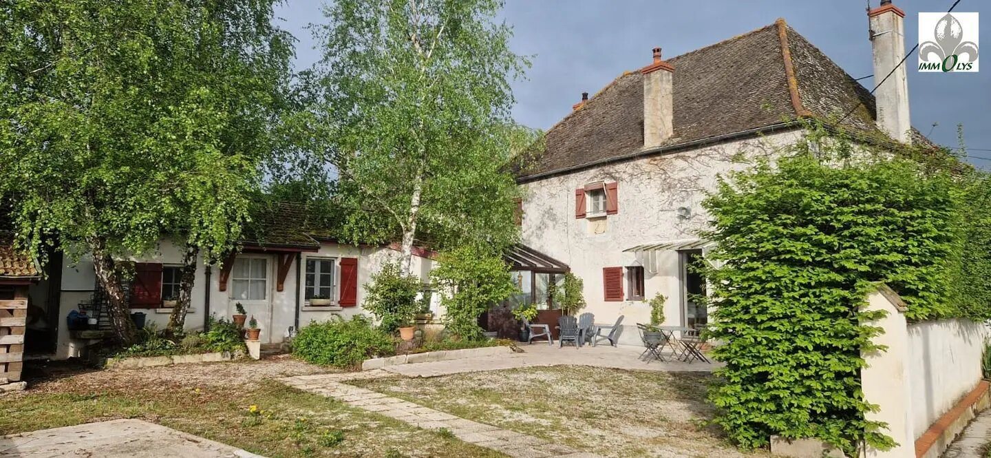 Maison à vendre, 221m², Saint-Gervais-en-Vallière