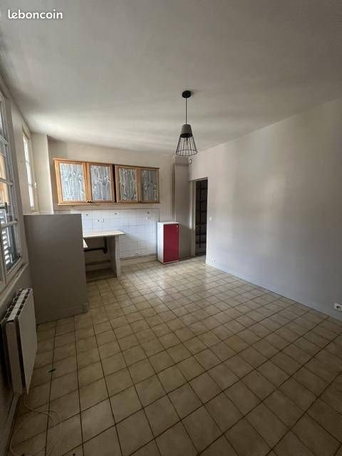 Appartement à louer, 35m², Epernon