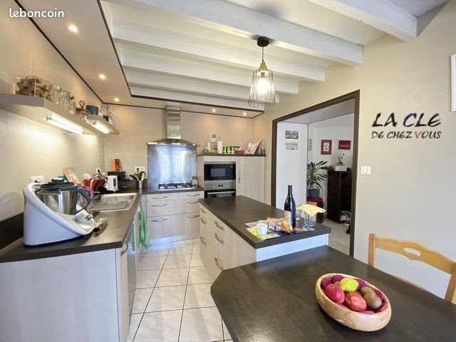 Maison à vendre, 160m², Saint-Georges-de-Rex