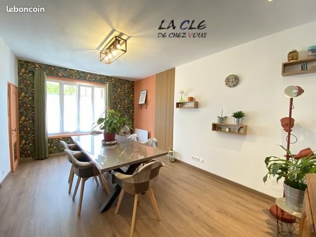 Maison à vendre, 160m², Saint-Georges-de-Rex
