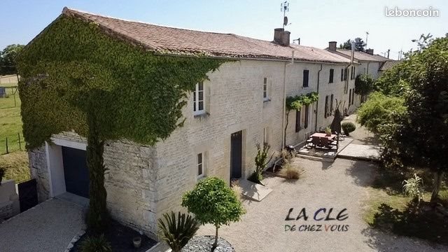 Maison à vendre, 240m², Benet