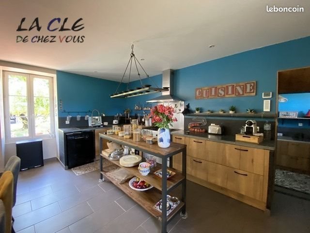 Maison à vendre, 240m², Benet