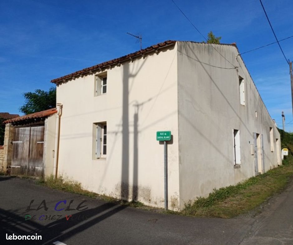 Maison à vendre, 97m², Saint-Hilaire-des-Loges