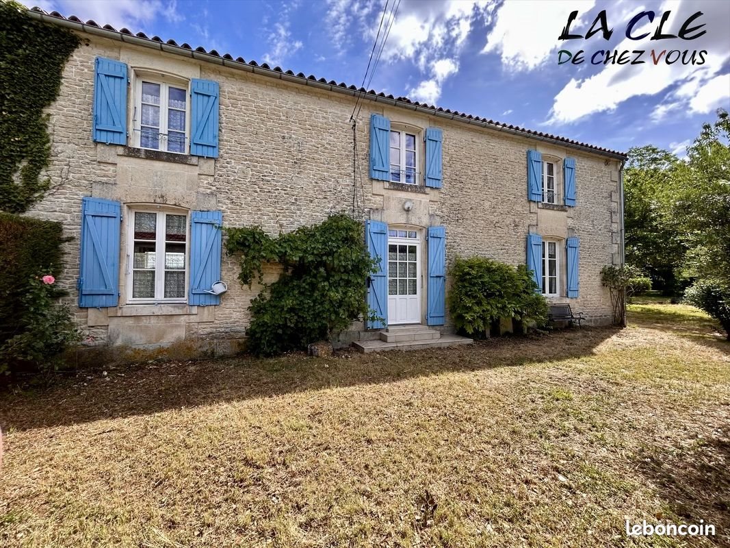 Maison à vendre, 140m², Benet