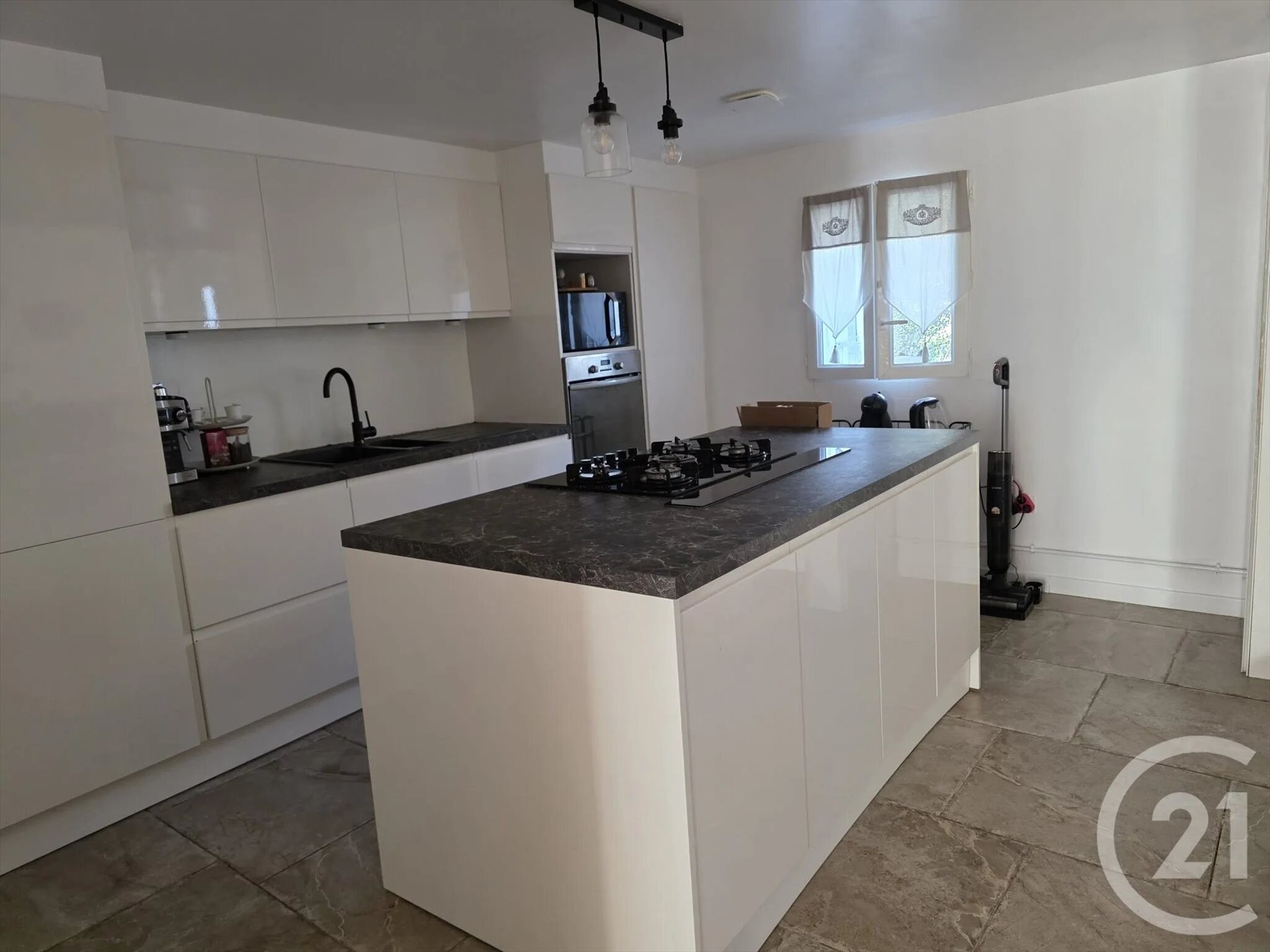 Maison à vendre, 190m², Montgé-en-Goële