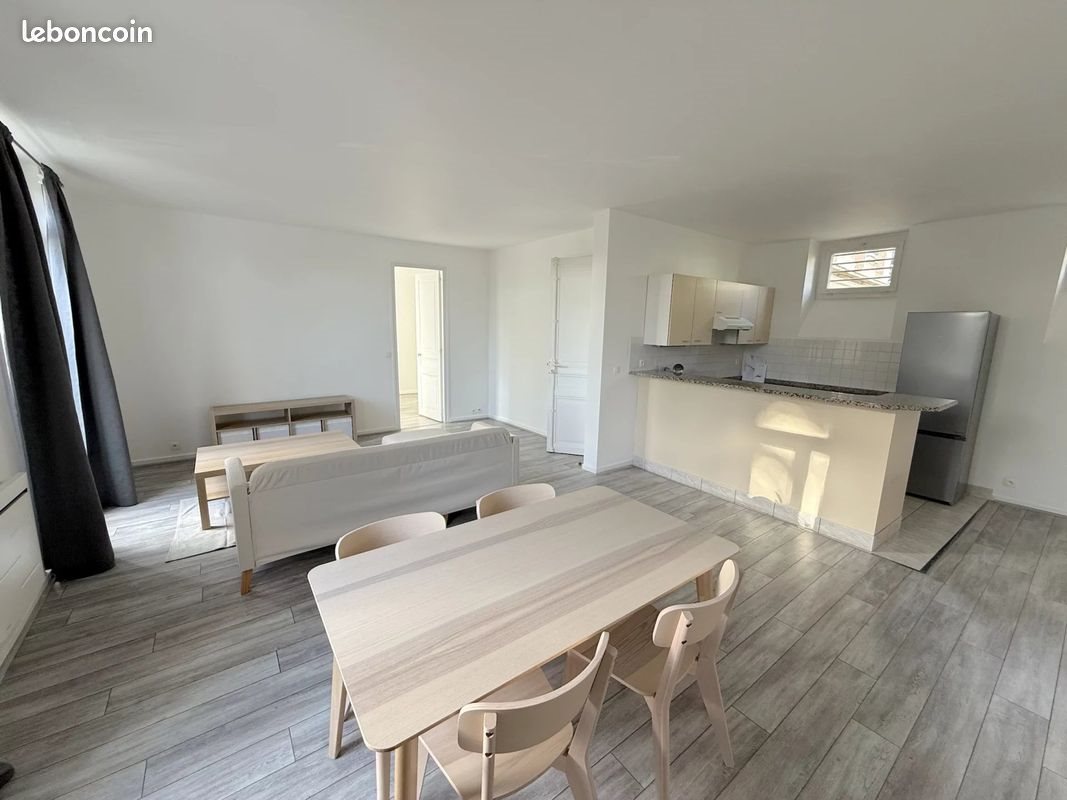 Appartement à louer, 79m², Brunoy