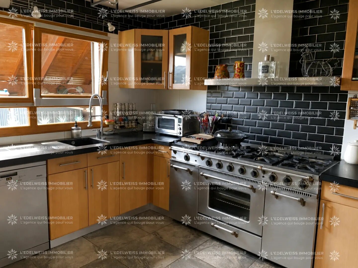 Maison à vendre, 170m², Viuz-en-Sallaz