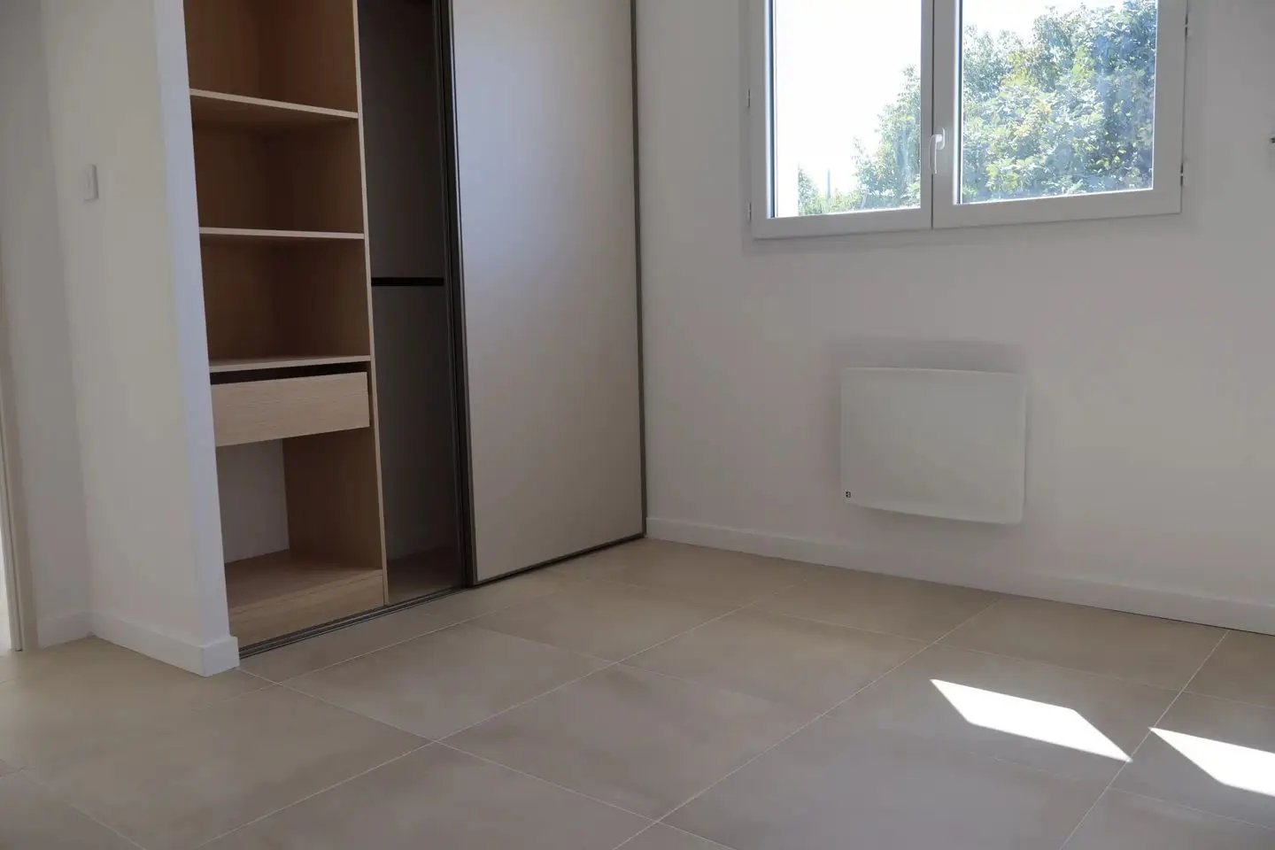 Maison à louer, 46m², Lespinasse