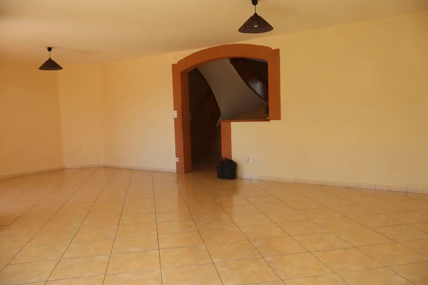 Maison à louer, 205m², Aussonne