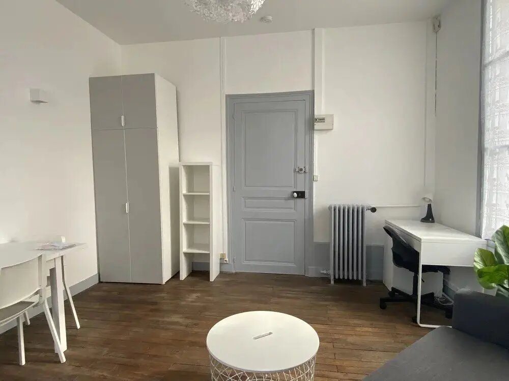 Appartement à louer, 19m², Tours