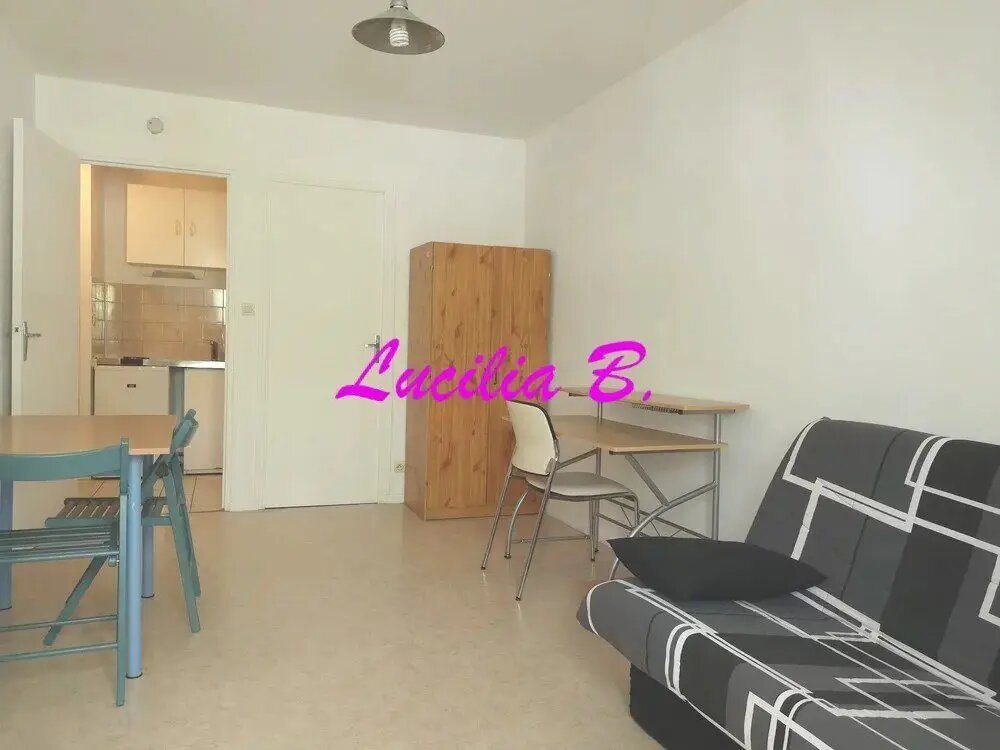 Appartement à louer, 22m², Tours
