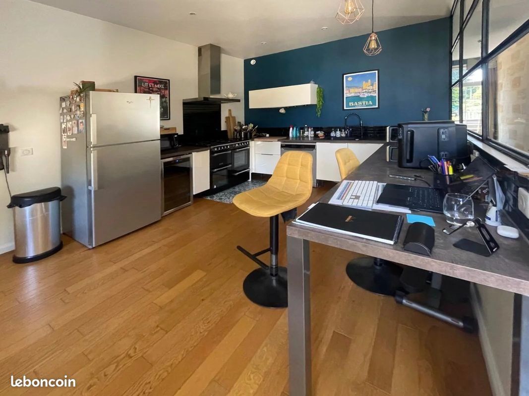 Maison à vendre, 176m², Saint-Médard-d'Eyrans