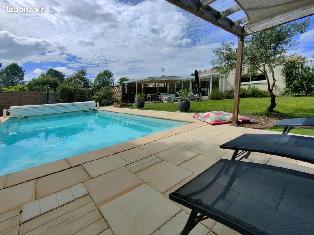 Maison à vendre, 158m², Saucats