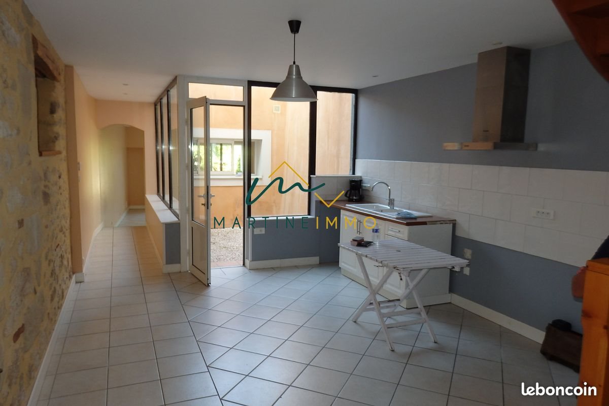 Maison à vendre, 140m², Sainte-Bazeille