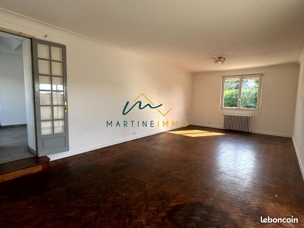 Maison à vendre, 180m², Saint-Pardoux-du-Breuil
