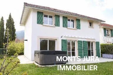 Maison à louer, 102m², Gex