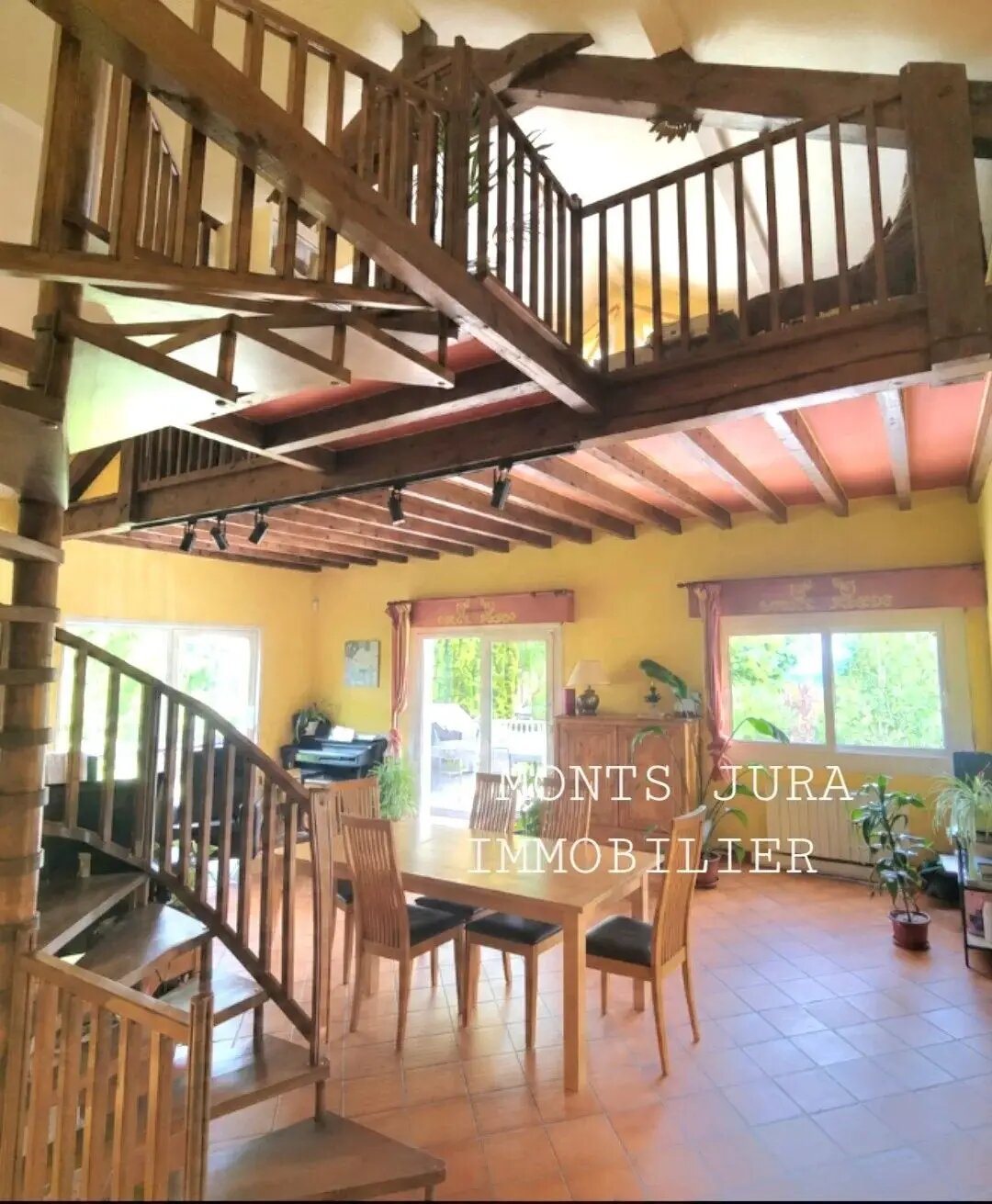 Maison à vendre, 172m², Gex
