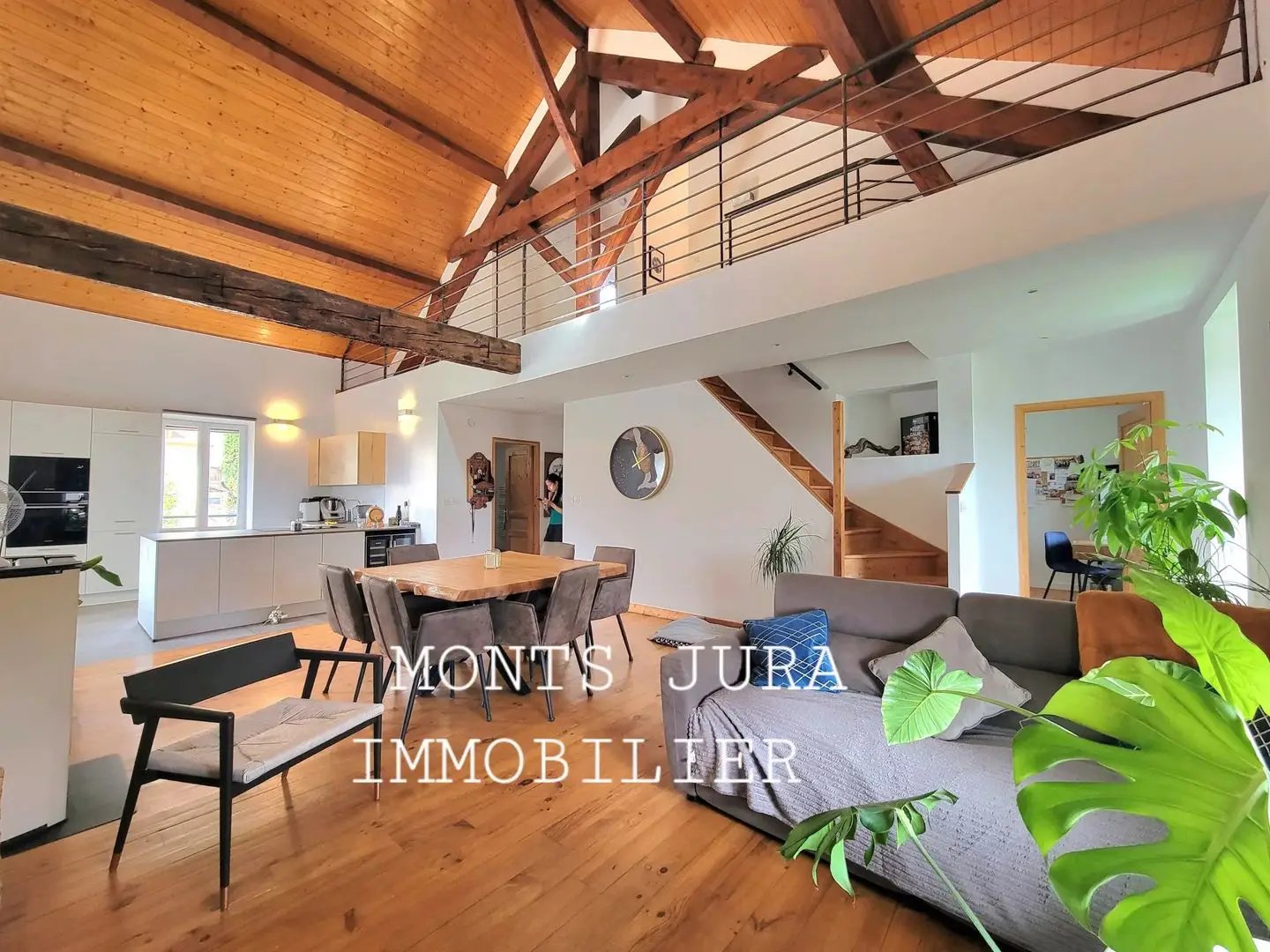Appartement à louer, 117m², Collonges