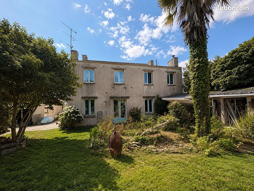 Maison à vendre, 254m², Plonéour-Lanvern