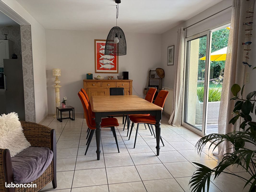 Maison à vendre, 137m², Pont-l'Abbé