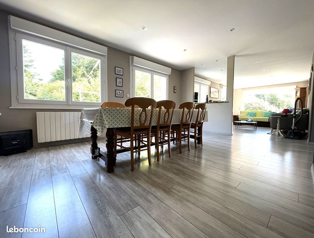 Maison à vendre, 133m², Pluguffan