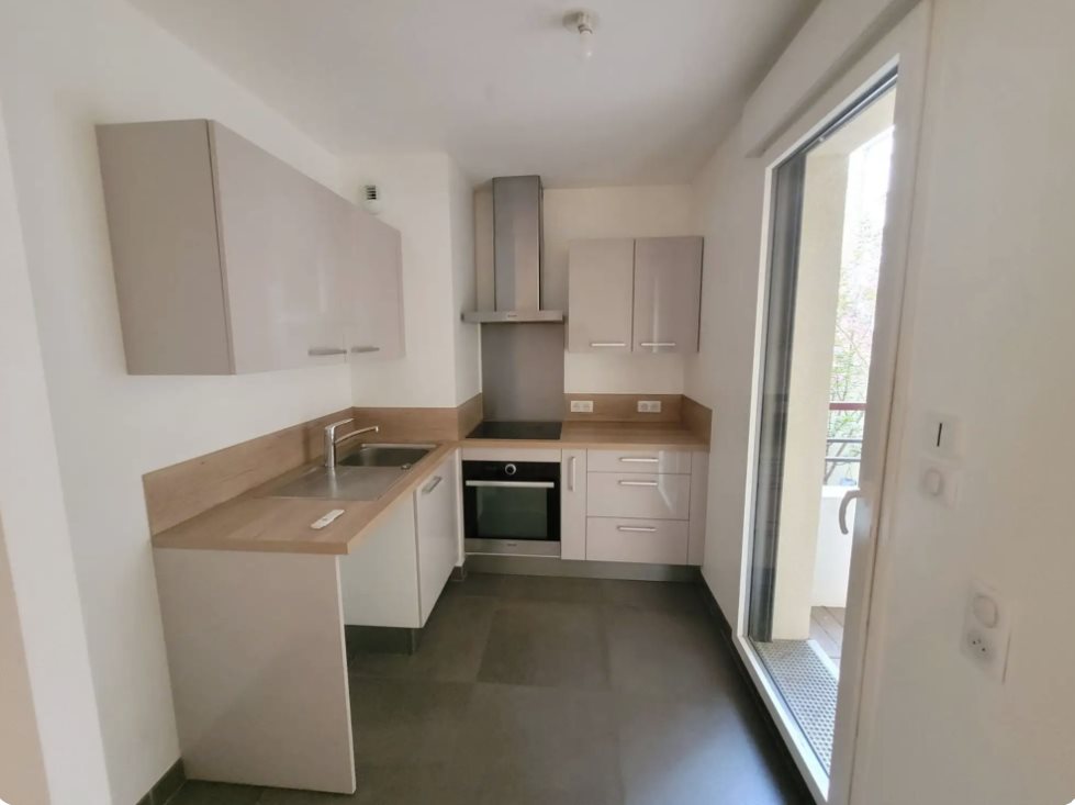 Appartement à louer, 37m², Suresnes