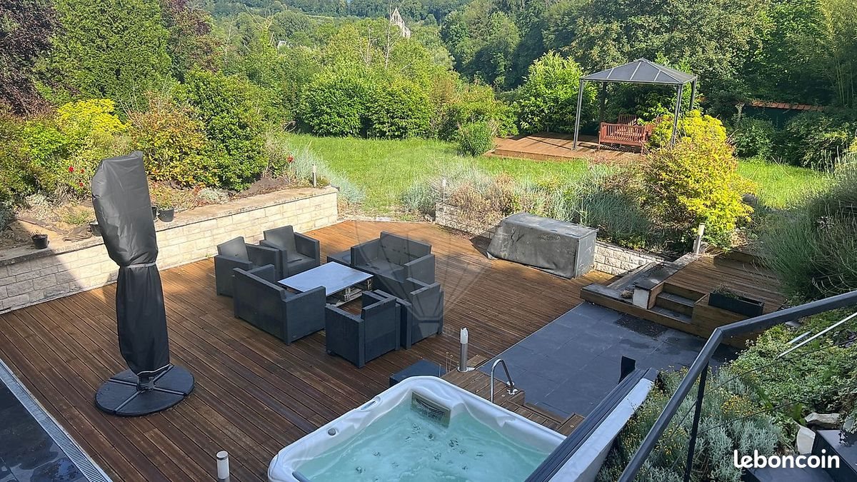 Maison à vendre, 373m², Longpont