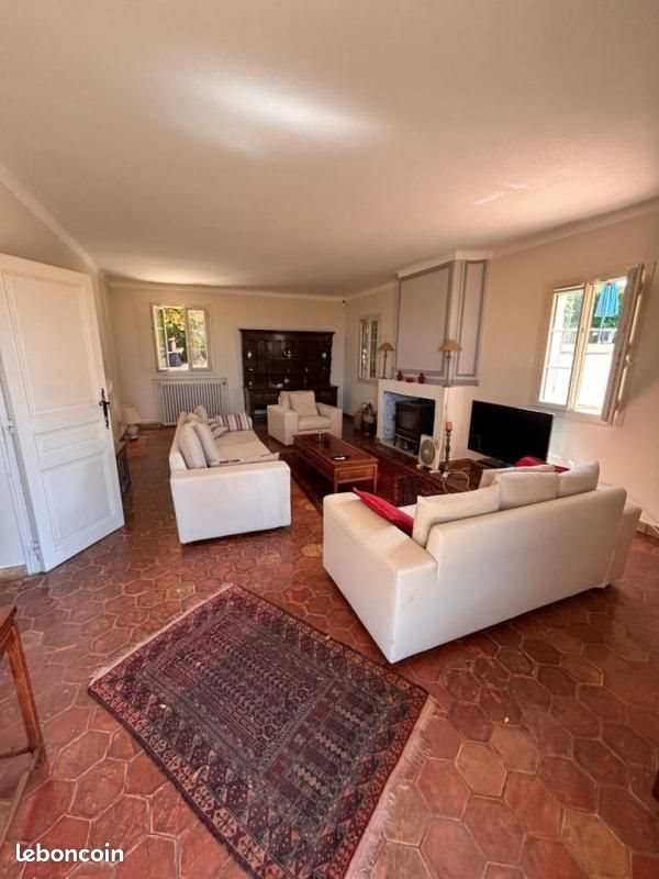 Maison à louer, 233m², Aix-en-Provence