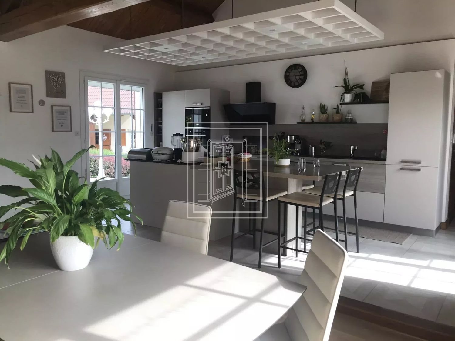 Maison à vendre, 169m², Saint-Julien-sur-Cher