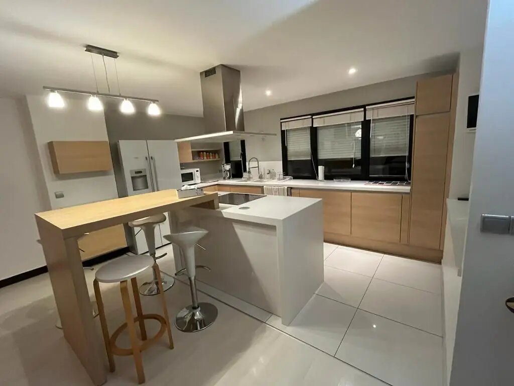 Maison à louer, 135m², Châtenay-Malabry