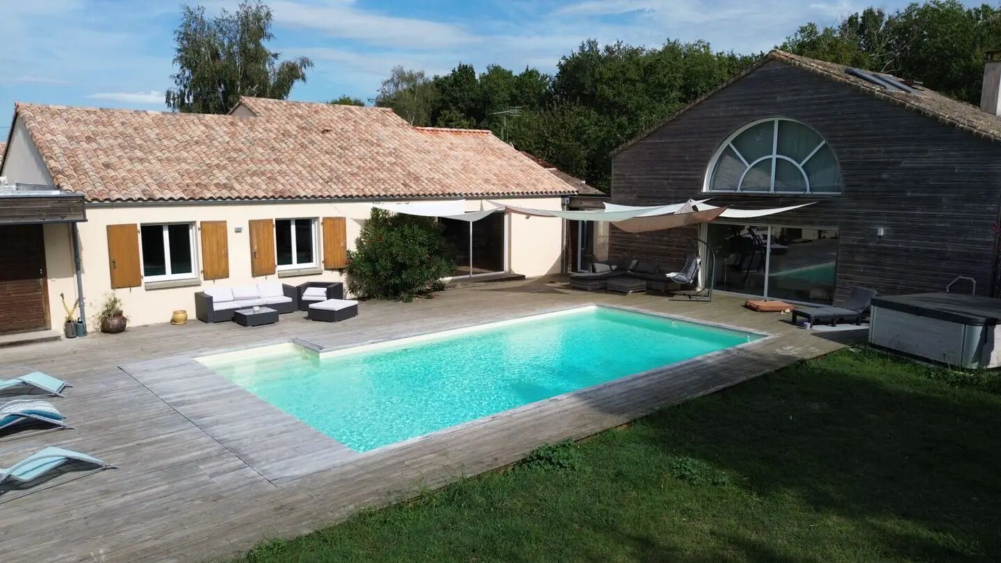 Maison à vendre, 322m², Etaules