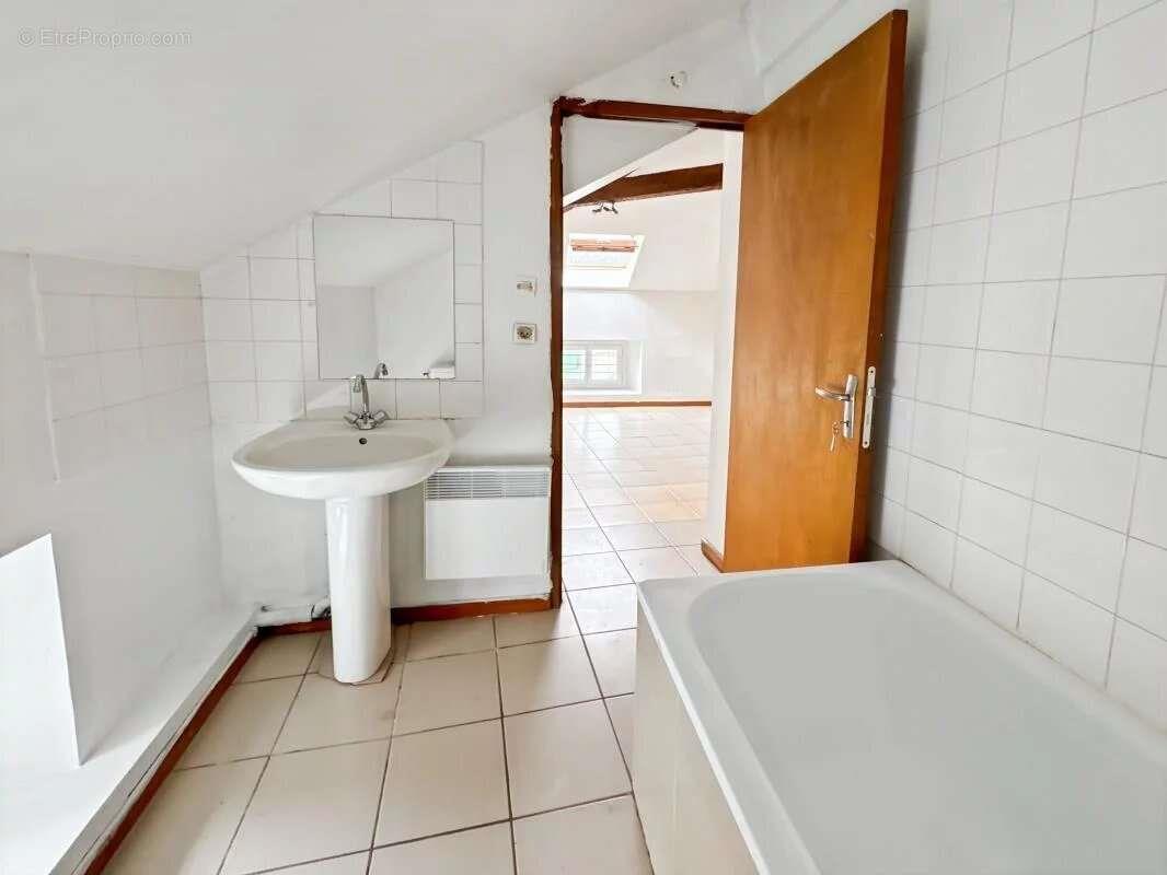 Appartement à vendre, 18m², Tarascon-sur-Ariège