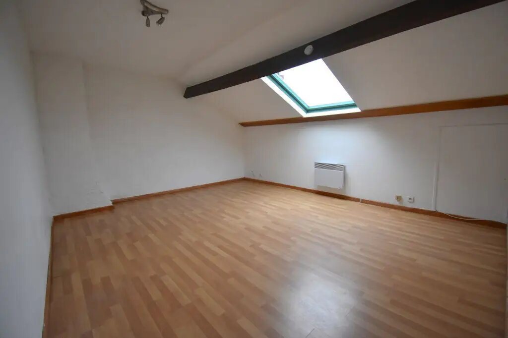 Appartement à louer, 33m², Calais