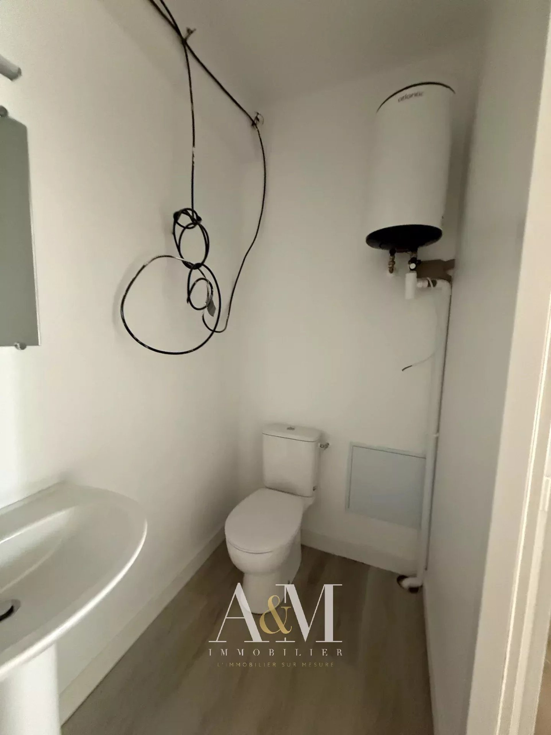 Maison à louer, 250m², Magnac-sur-Touvre