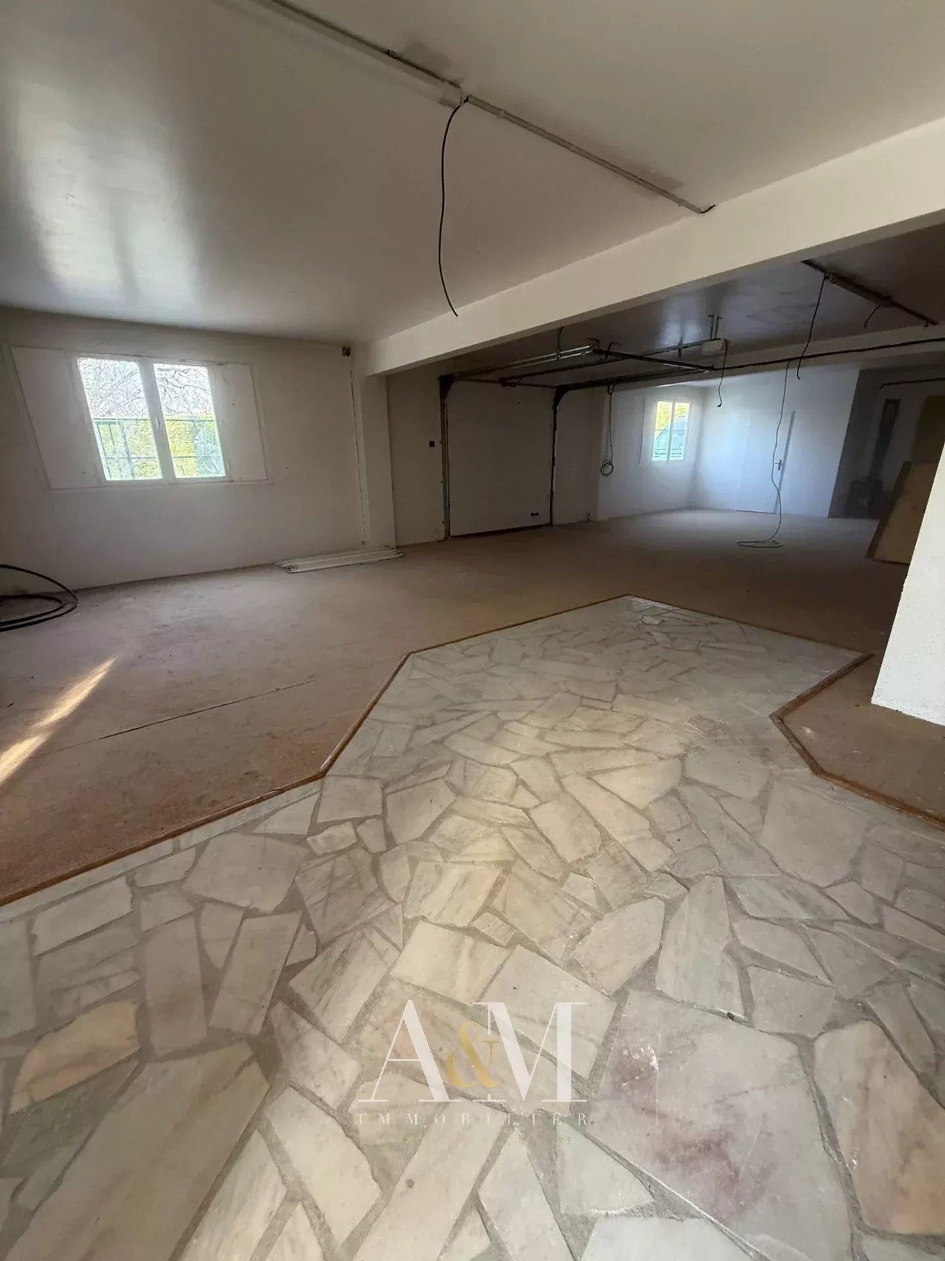 Maison à louer, 250m², Magnac-sur-Touvre