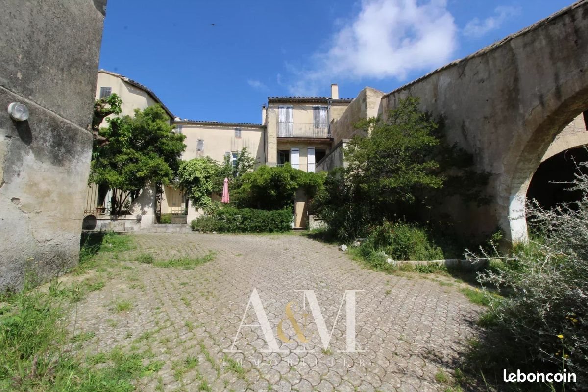 Maison à vendre, 354m², Gallargues-le-Montueux