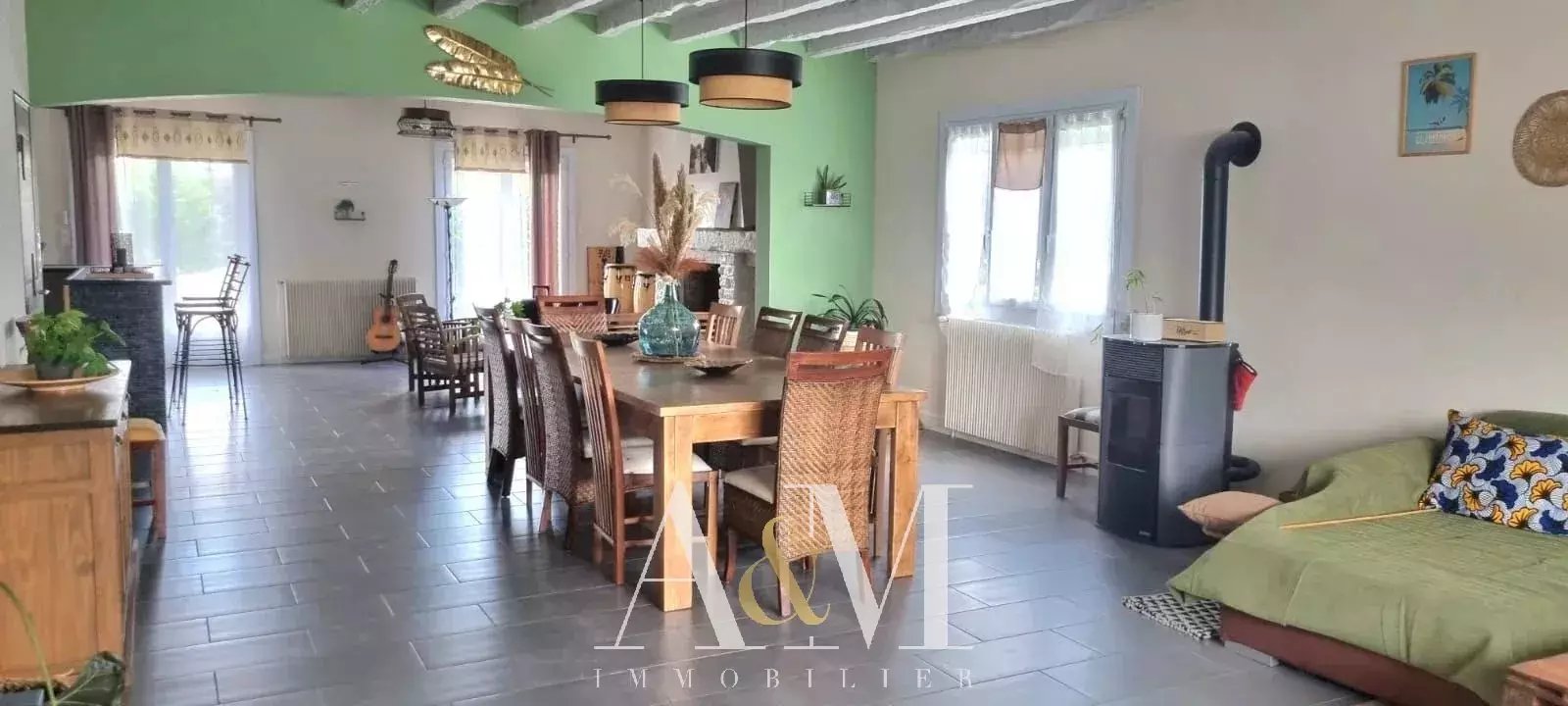 Maison à vendre, 238m², Saint-Yrieix-sur-Charente