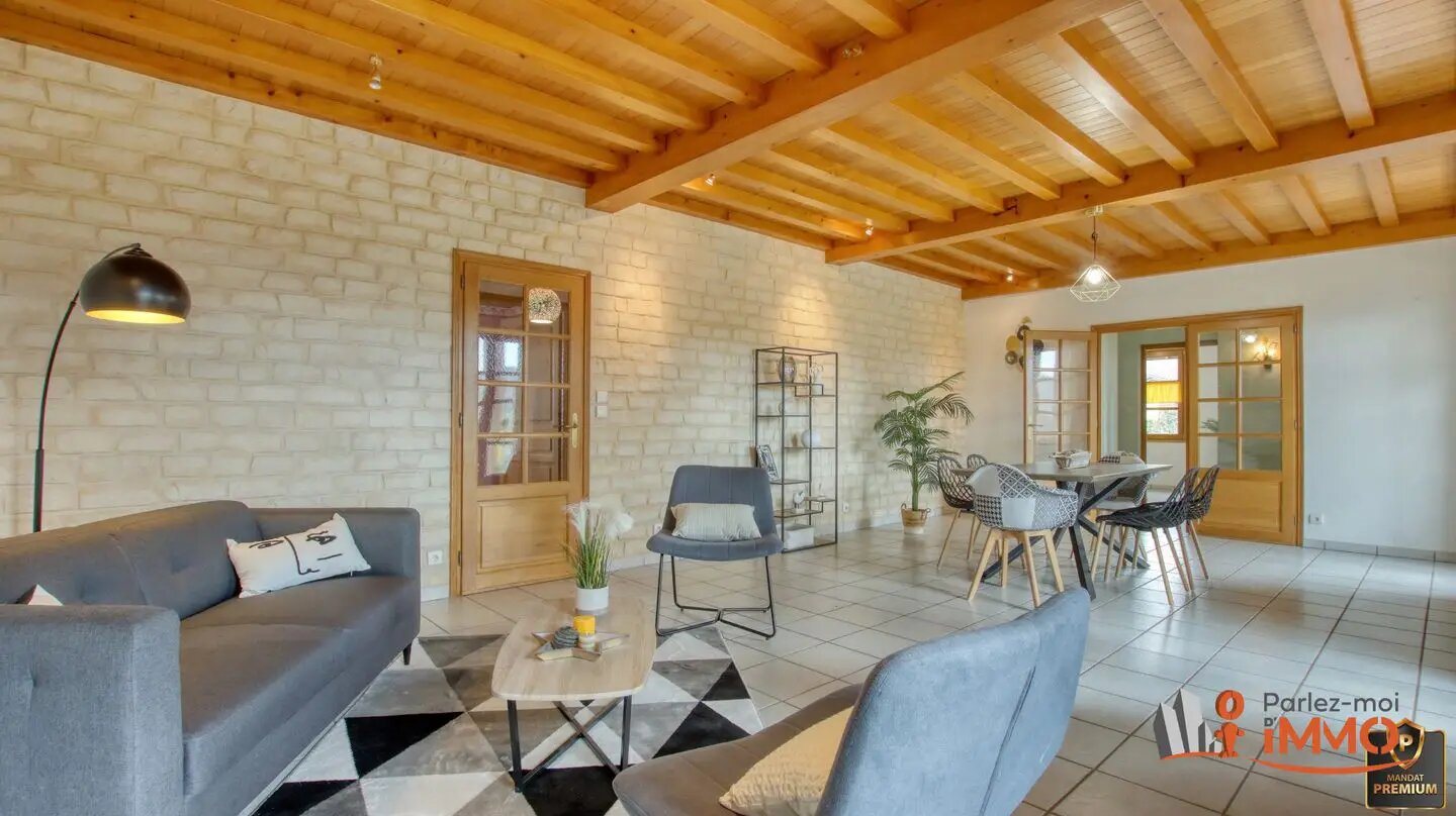 Maison à vendre, 118m², La Tourette