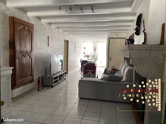 Maison à vendre, 135m², Parthenay