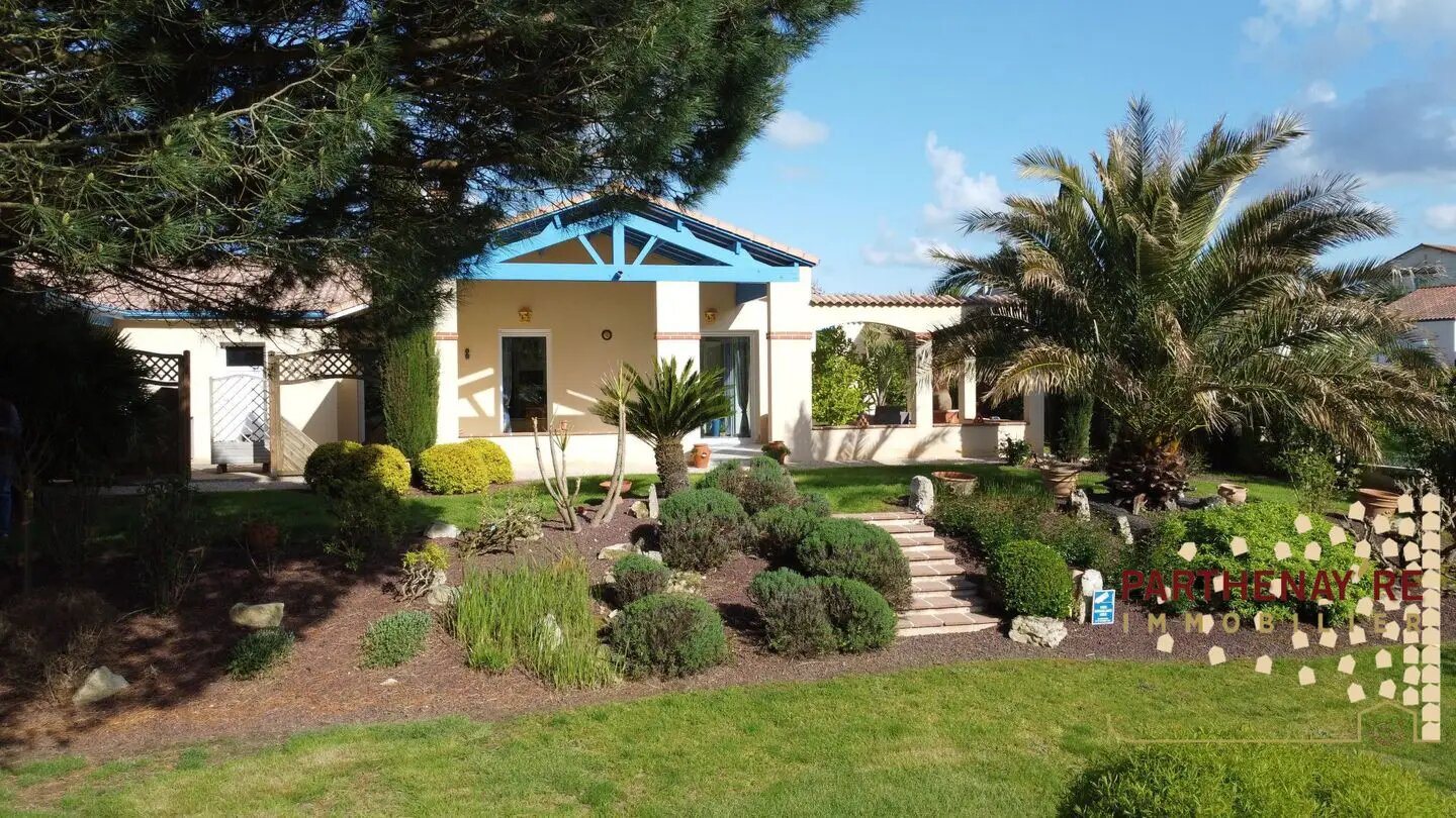 Maison à vendre, 164m², La Chapelle-Saint-Laurent